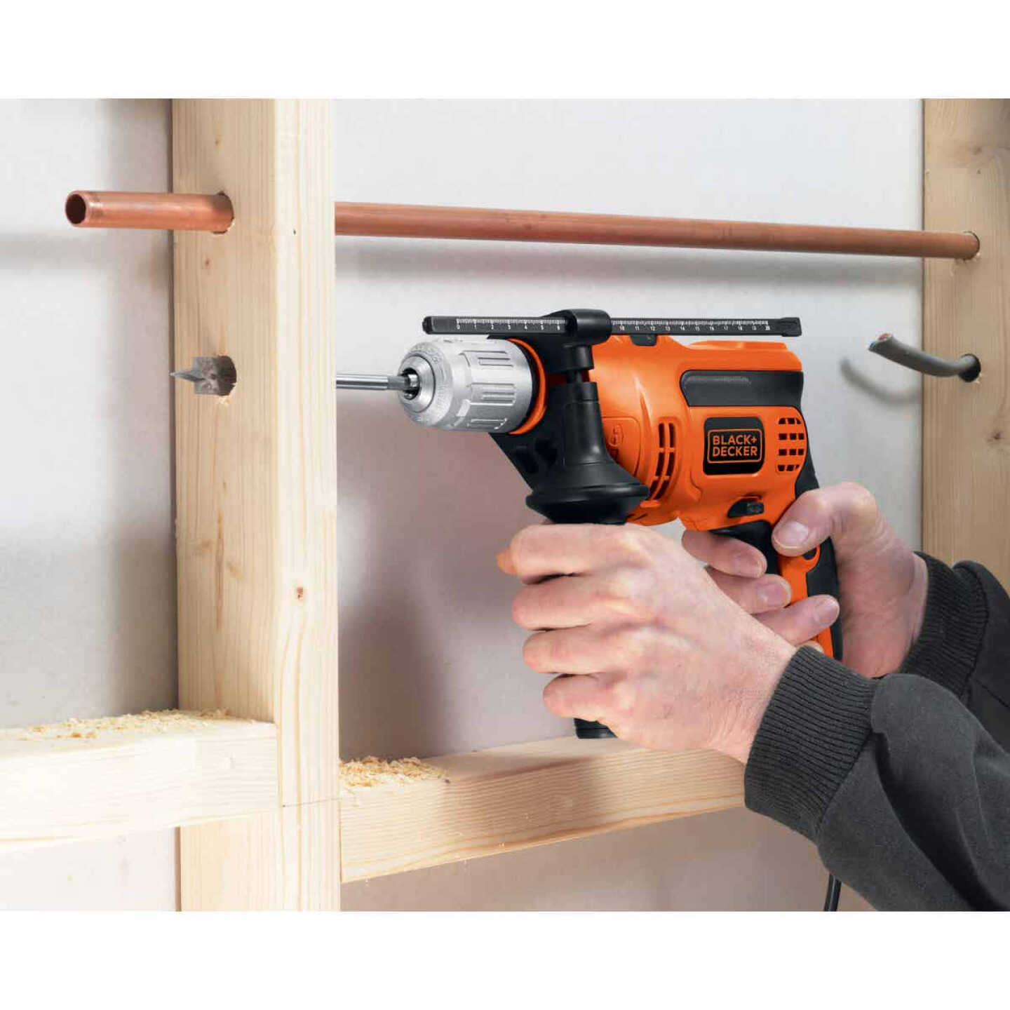 Black and Decker 1/2 In. Keyless 6.5-Amp VSR Electric Hammer Drill Image 2